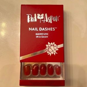 Brand new Red Aspen Berries, Bows, & Brandi